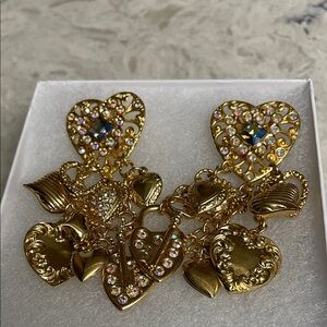 Kirk’s Foley Heart Earrings